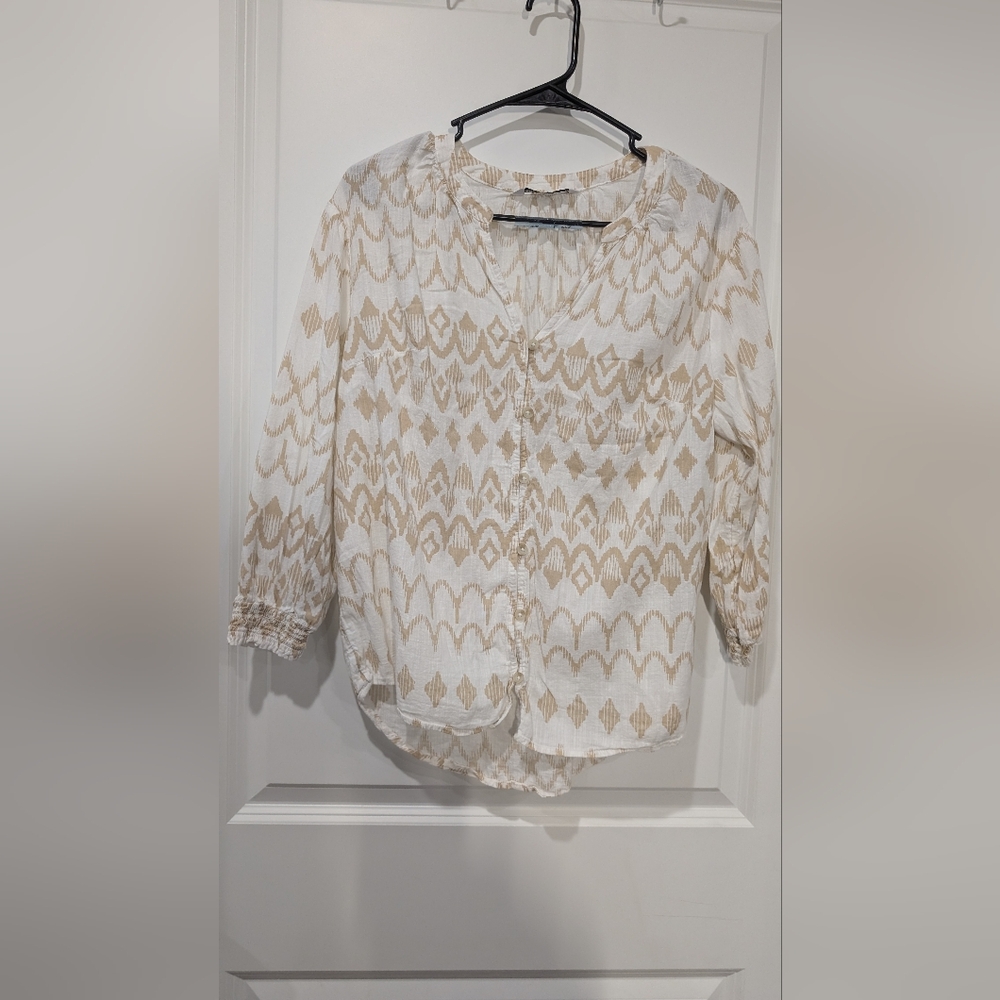 Sonoma White and Tan Patterned Blouse
